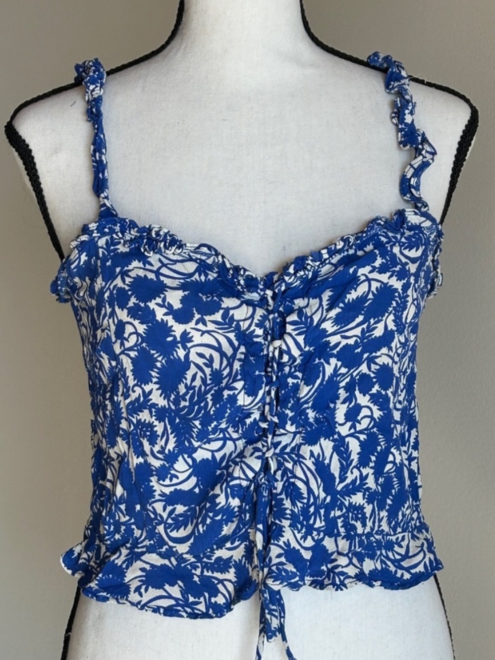 Zara Blue & White Floral Lace Up Ruffle Cami Top Medium